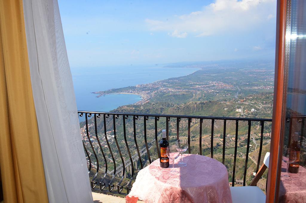 B&B Casa Bellavista Castelmola Luaran gambar